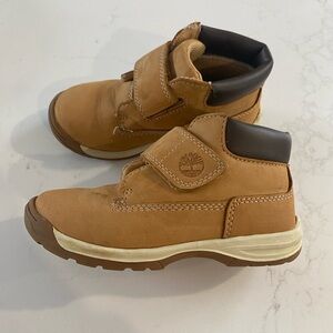Timberland Kids Tan Brown Hook-and-Loop Nubuck Boots